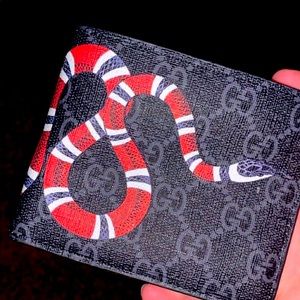 Gucci wallet